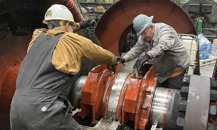 Motor bearing service in the field